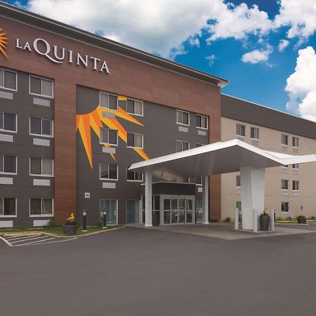 Готель La Quinta By Wyndham Cleveland - Airport North Екстер'єр фото