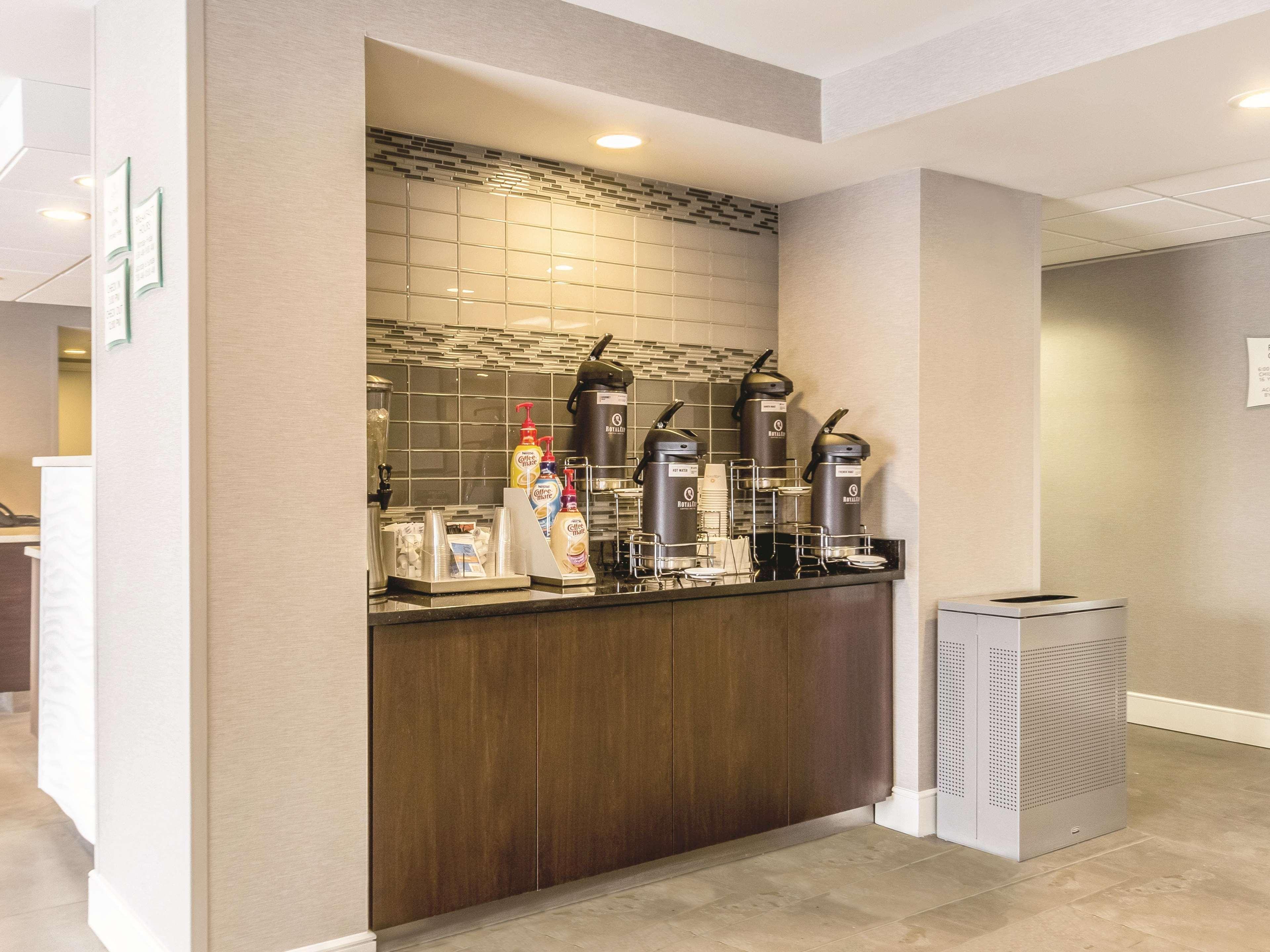 Готель La Quinta By Wyndham Cleveland - Airport North Екстер'єр фото
